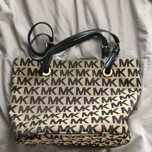 Michael Kors Hand Bag